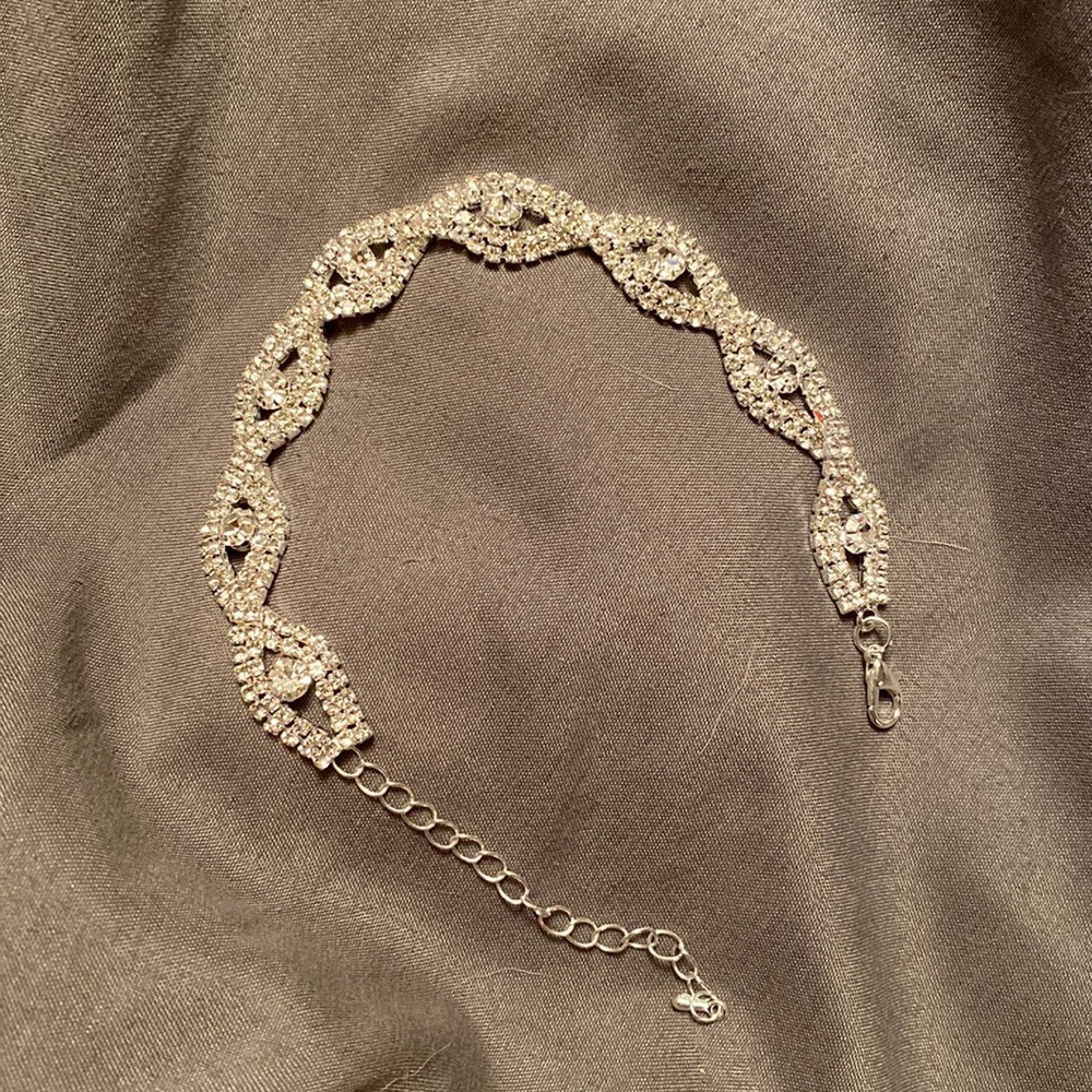 Rhinestone bracelet NWOT
